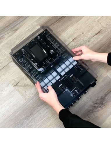 DJM-S11 cover