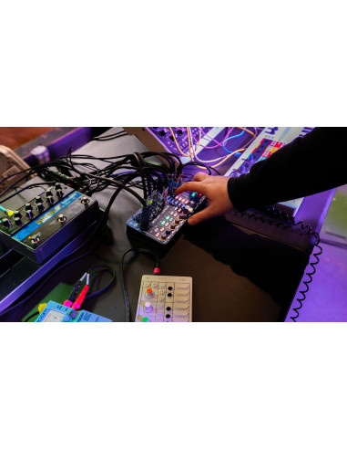 LIVETRAK L-6