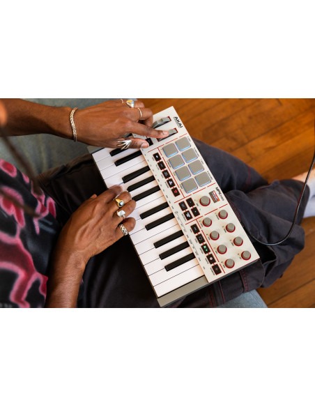 Akai - MPKMINI4-W - Terre de Son
