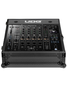 UDG - U 91085 BL - Terre de Son