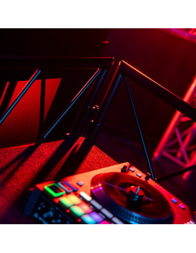 Event Stage (Black)